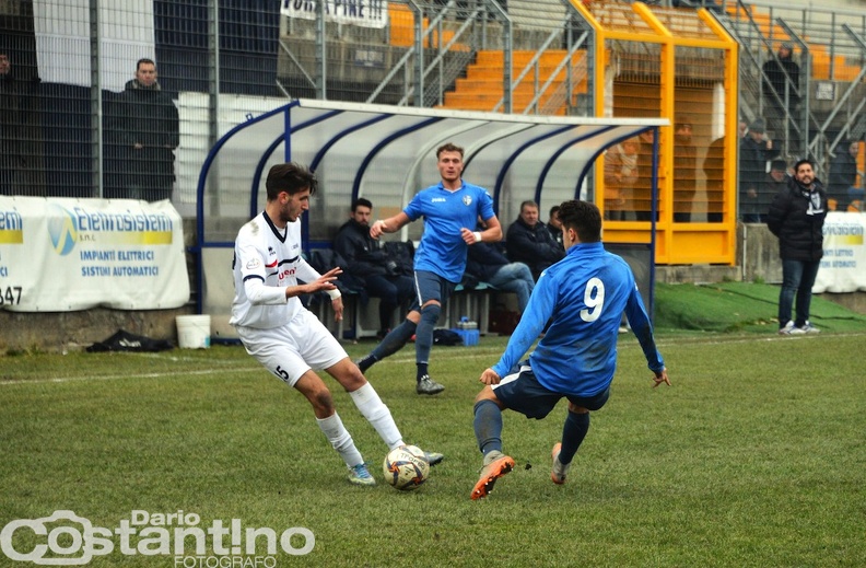 Calcio Pinerolo -Caronnese 017.JPG